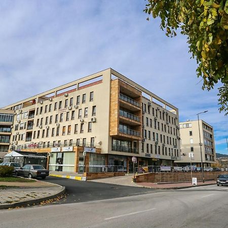 Студия И Стаи За Гости -Жк Пентагон Kurdzhali Ngoại thất bức ảnh
